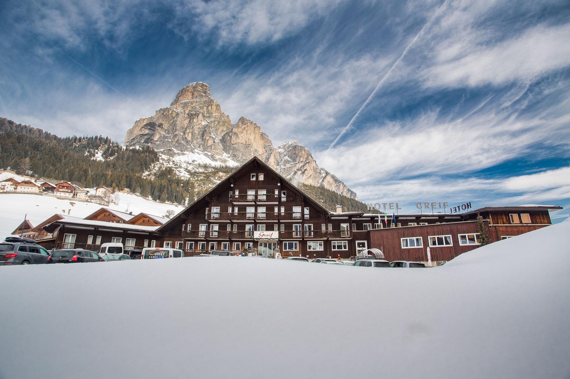 Th Corvara - Greif Hotel Esterno foto