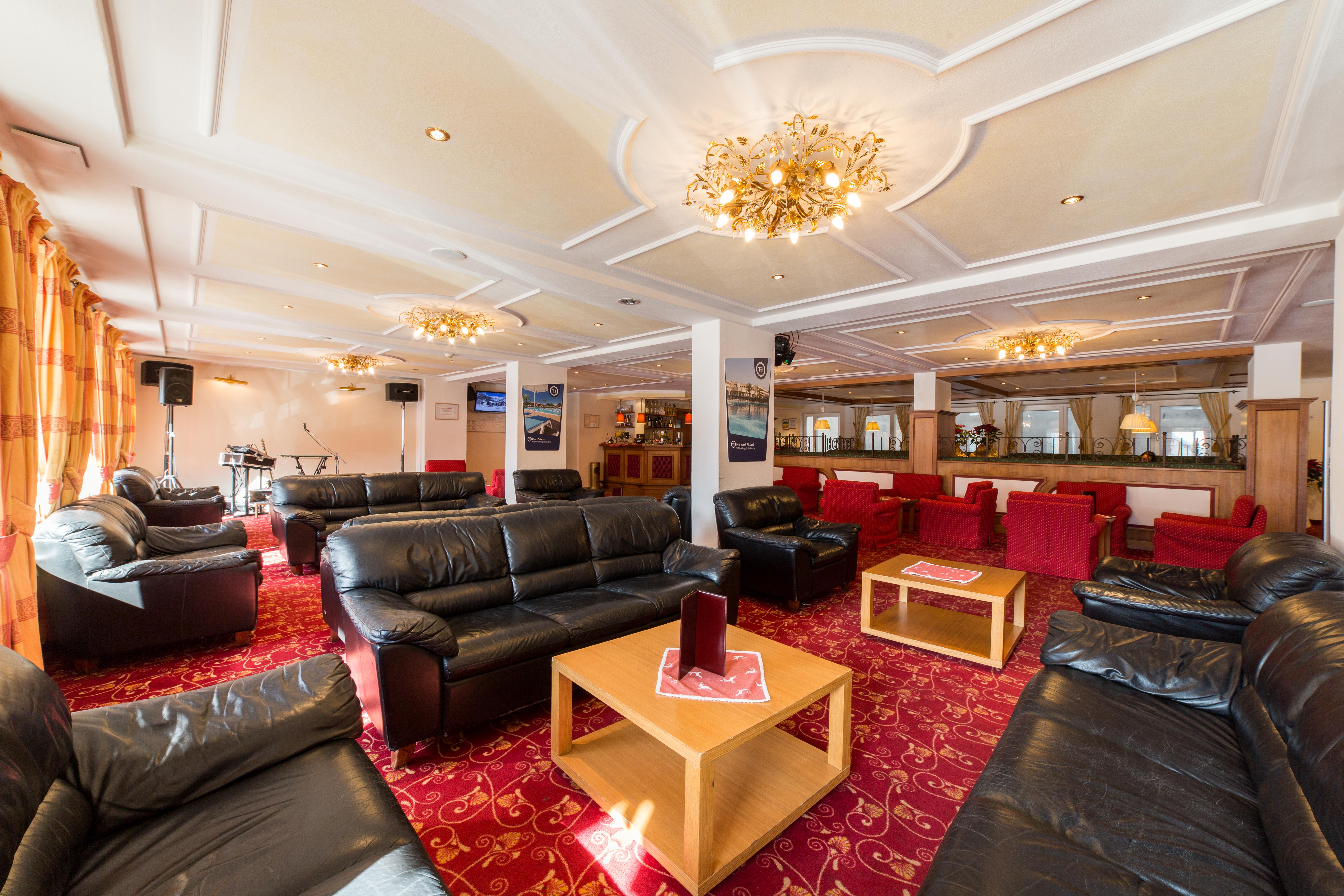 Th Corvara - Greif Hotel Esterno foto