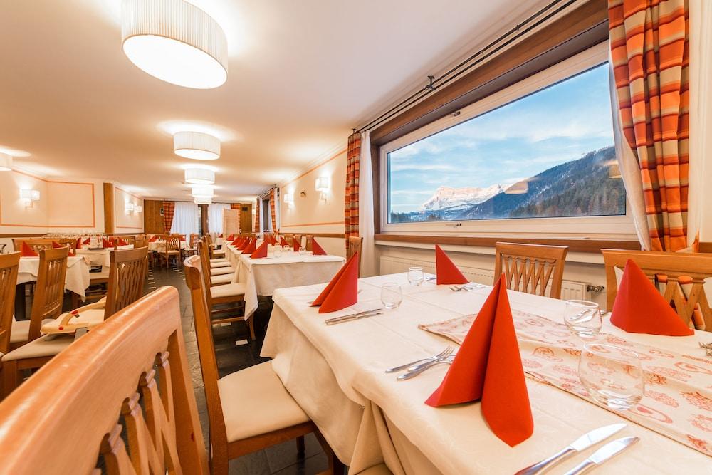 Th Corvara - Greif Hotel Esterno foto