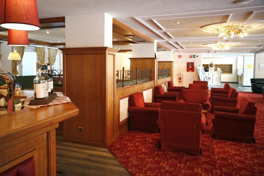 Th Corvara - Greif Hotel Esterno foto