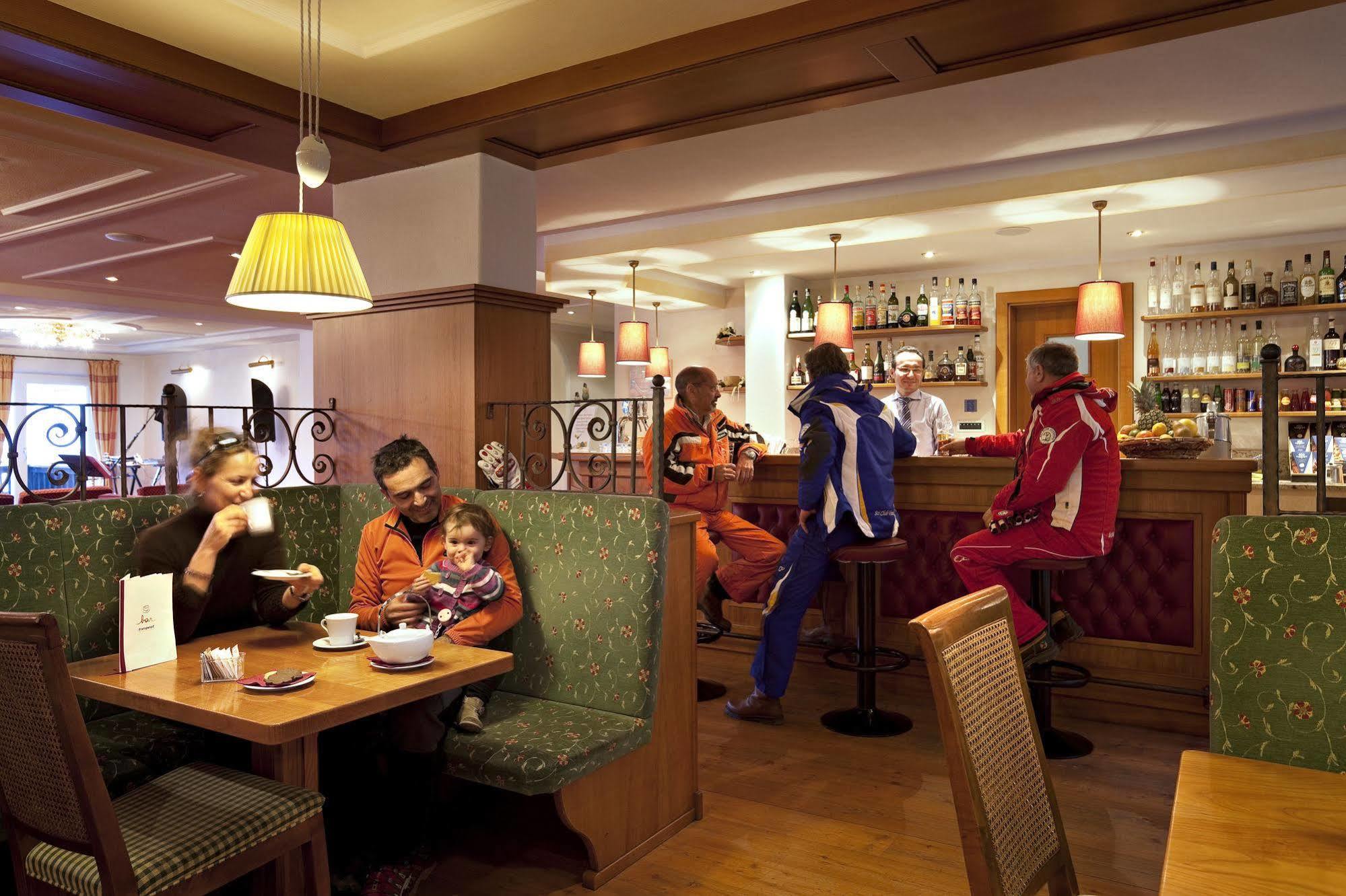Th Corvara - Greif Hotel Esterno foto