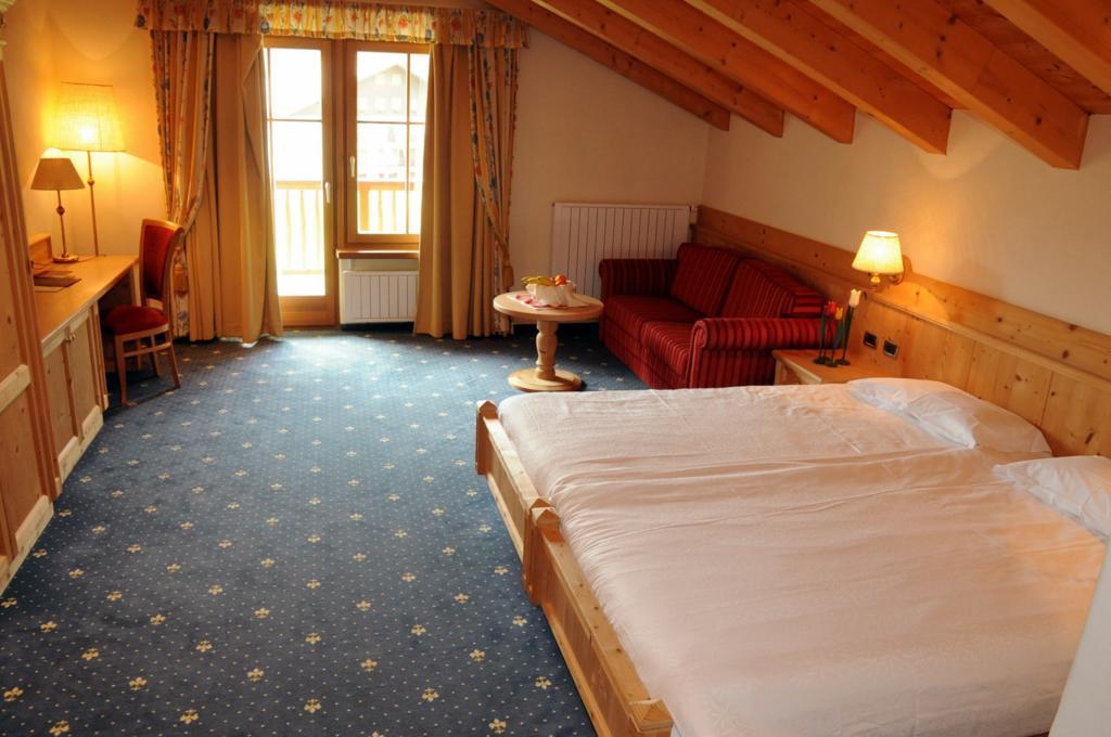 Th Corvara - Greif Hotel Esterno foto
