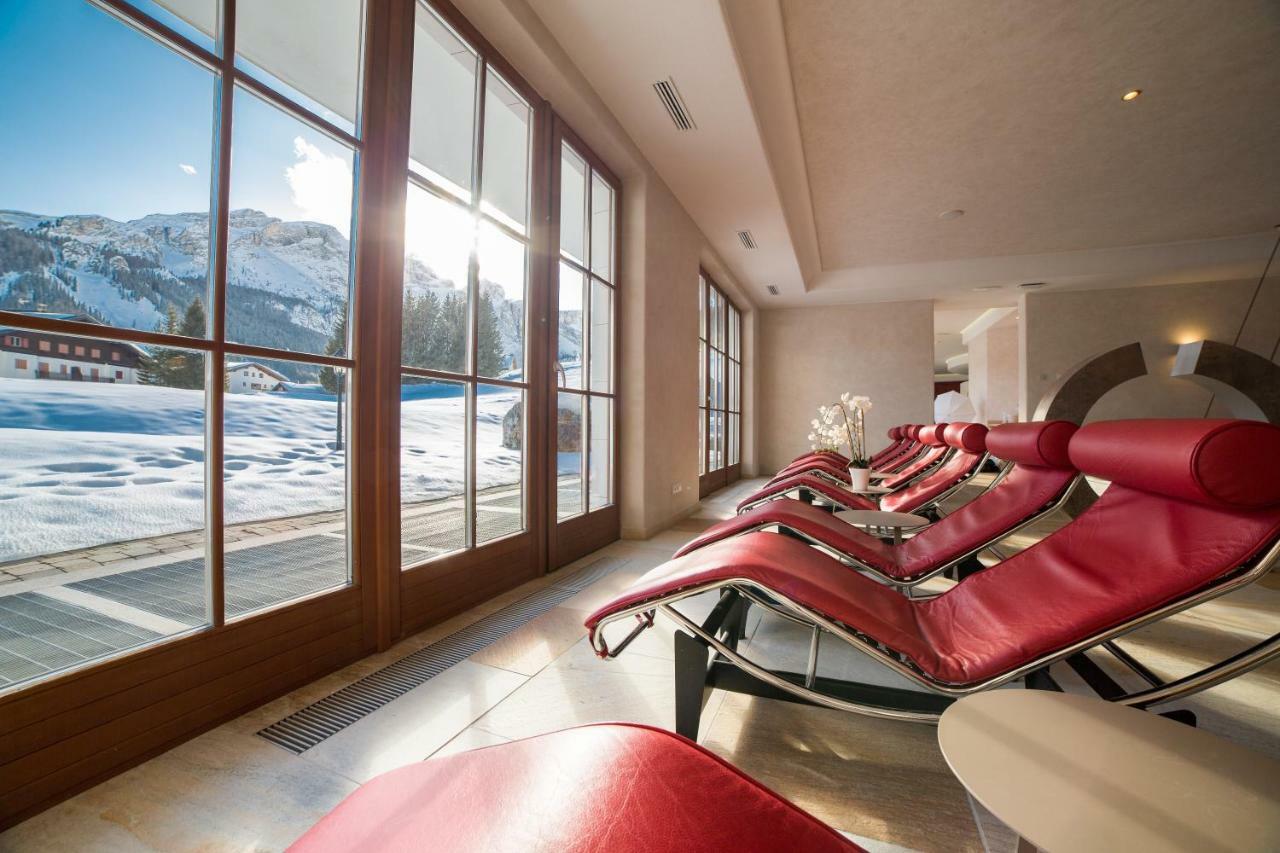 Th Corvara - Greif Hotel Esterno foto