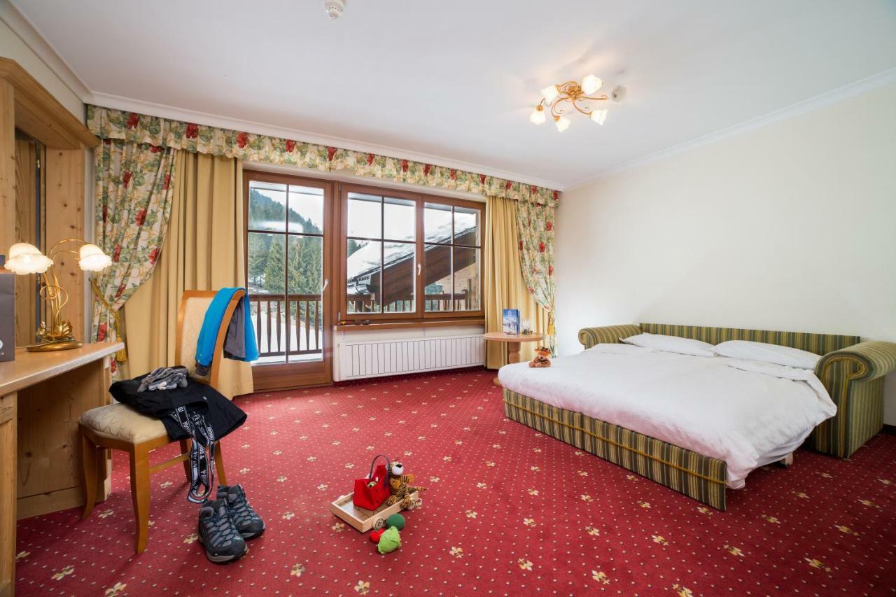 Th Corvara - Greif Hotel Esterno foto
