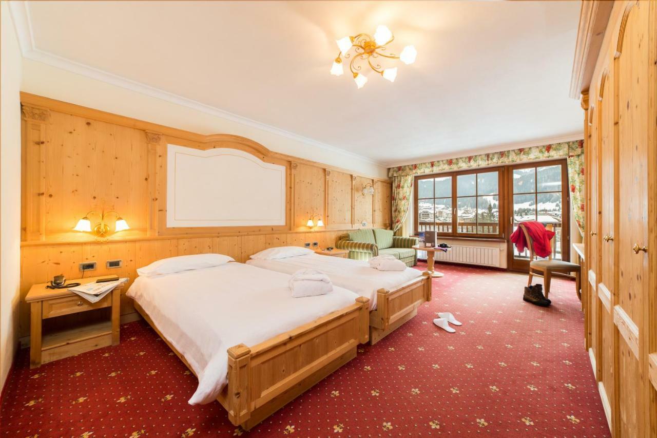 Th Corvara - Greif Hotel Esterno foto
